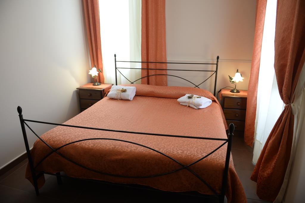 B&B San Leonardo Mascali Eksteriør billede