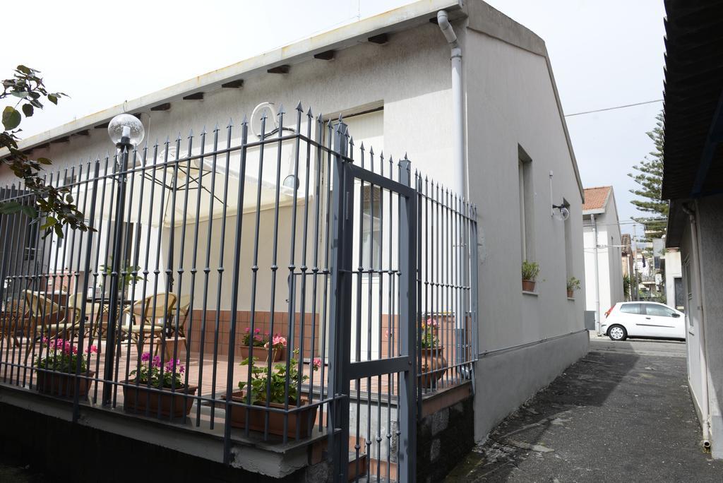 B&B San Leonardo Mascali Eksteriør billede